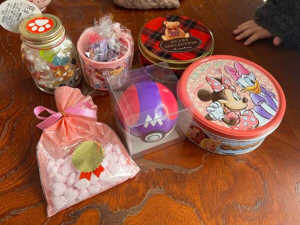 些細なプレゼントでも喜んでくれて嬉しい💝岩見沢のイオンで購入🤭笑 今日は気温上昇。足元に気をつけて過ごして下さいね😊