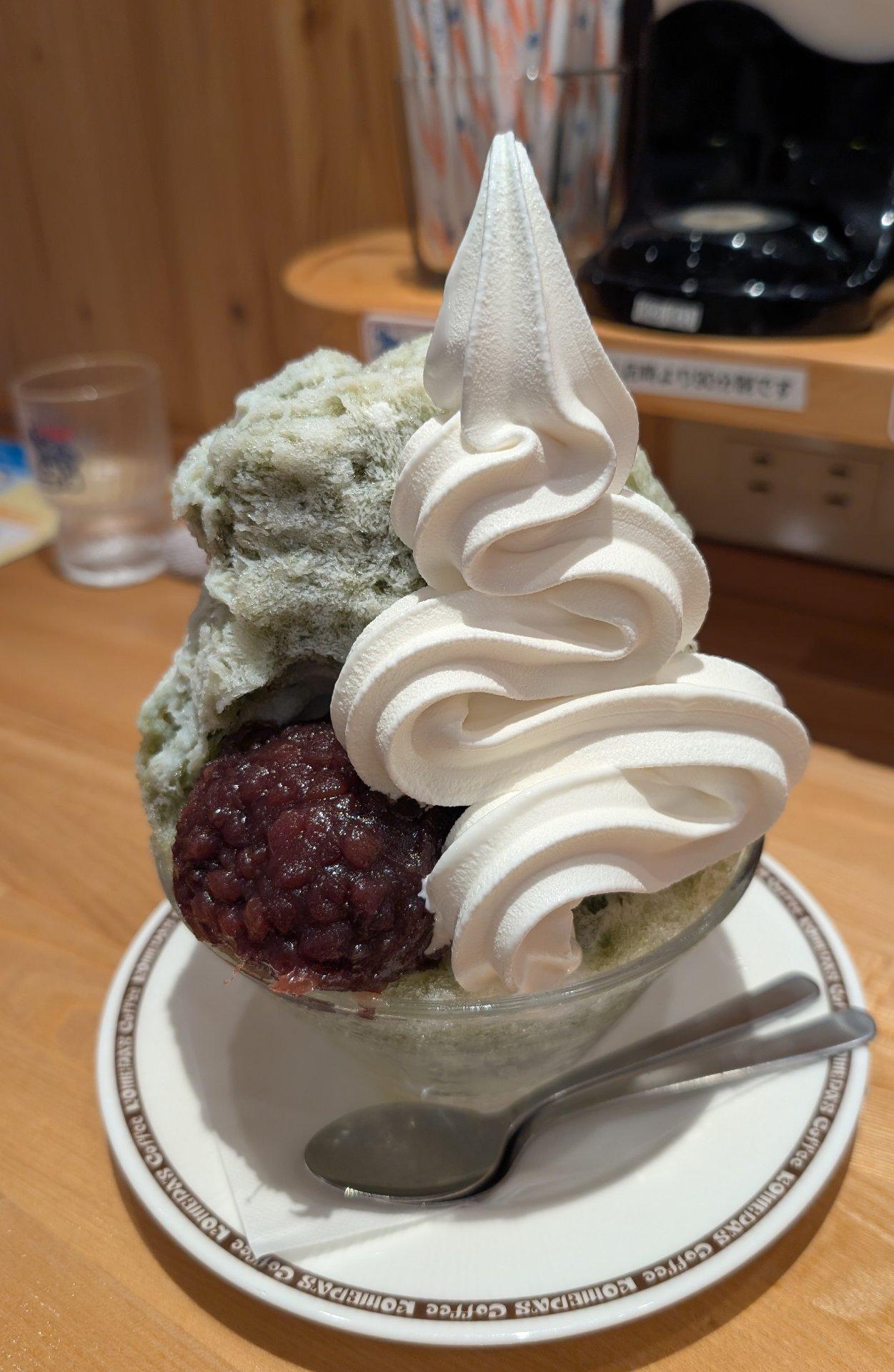 ＜夏＞食べ物「宇治抹茶"ミニ" ソフトクリームとあんこのせ。」